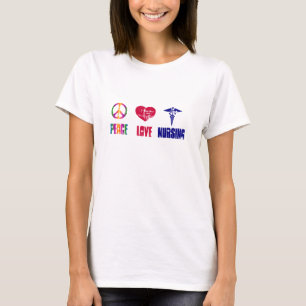 T-shirt dos cuidados do amor da paz