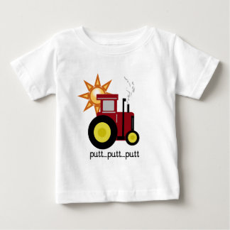 T-shirt e presentes vermelhos do trator de fazenda