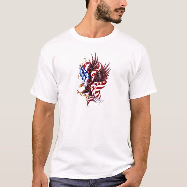 T-shirt Eagle e estilo da ilustração do tatuagem da (Frente)