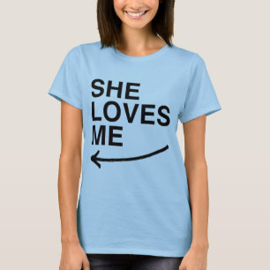 T-shirt Ela me ama (esquerda).png