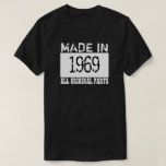 T-SHIRT EM 1969 T FEITO<br><div class="desc">FEITO EM "1969" TODOS OS ORIGINAIS PARTE O T-SHIRT QUE VOCÊ PODE COMPLETAMENTE PERSONALIZAR ESTE T COM SUA PRÓPRIA DATA DE NASCIMENTO OU DIVISA E DIZER</div>