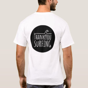 T-shirt empilhado da onda