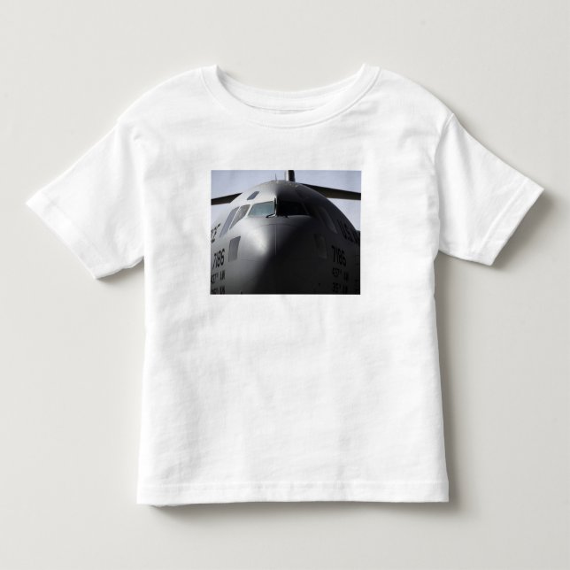 T-shirt Encerramento da frente de um Globemaster III C-17 (Frente)