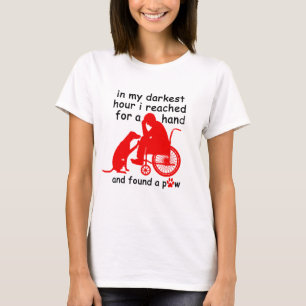 T-shirt encontrou uma pata