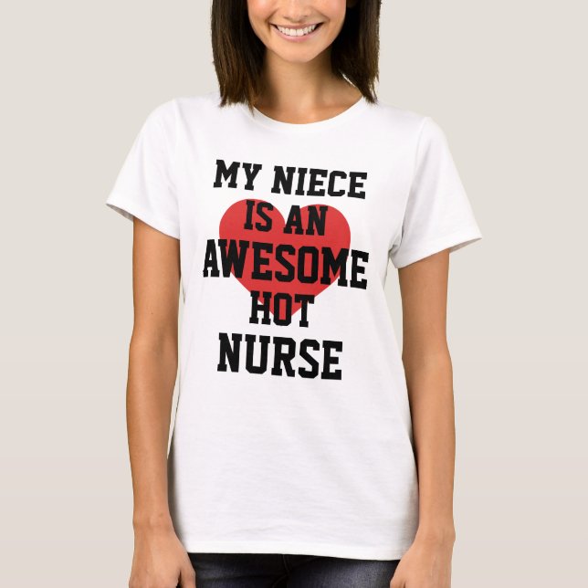 T-shirt Enfermeira Niece (Frente)