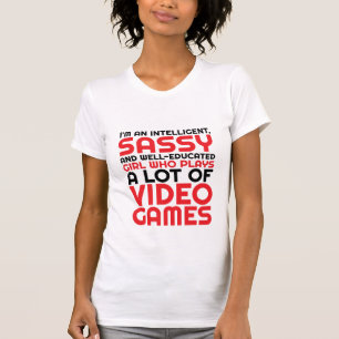 T-shirt engraçado do jogo para geeks e menina dos