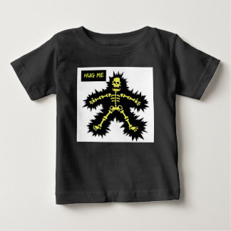 T-SHIRT ENGRAÇADO ESQUELETON ME ABRAÇANDO PARA CRI