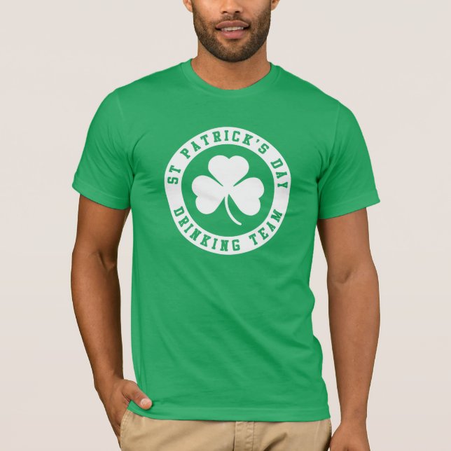 T-shirt Equipe de Bebedeira do Dia de São Patrício (Frente)