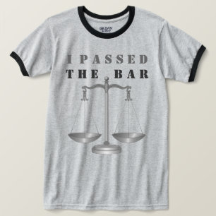 T-shirt Escola de direito