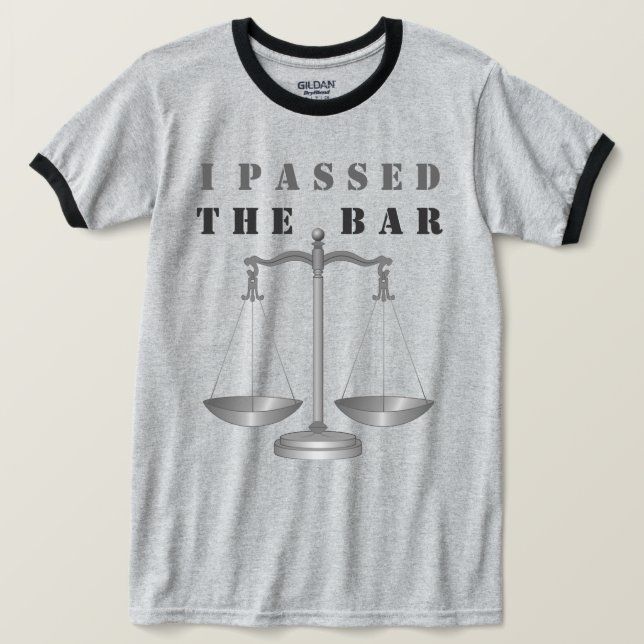 T-shirt Escola de direito (Frente do Design)