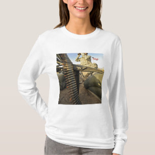 T-shirt escuteiros do soldado para a atividade inimiga