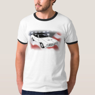 T-shirt Esporte 1966 de Buick Gran sobre a bandeira dos