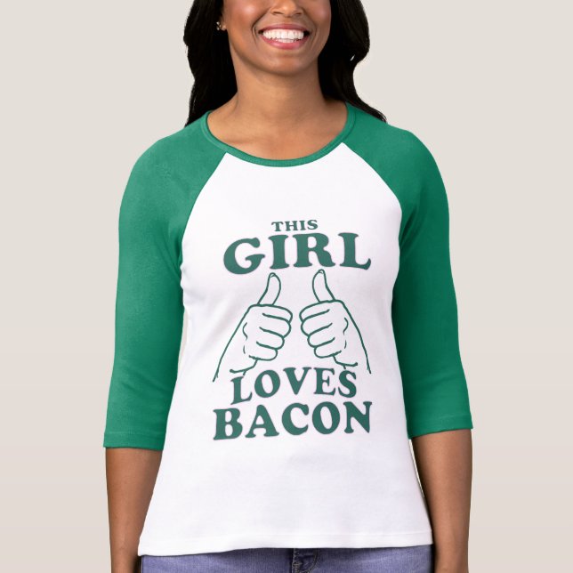 T-shirt Esta MENINA ama o bacon (Frente)