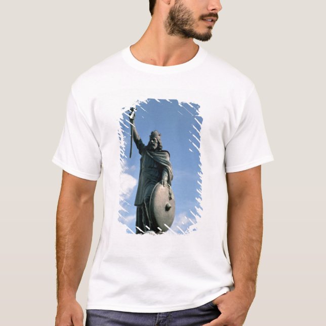 T-shirt Estátua de Alfred o excelente (Frente)
