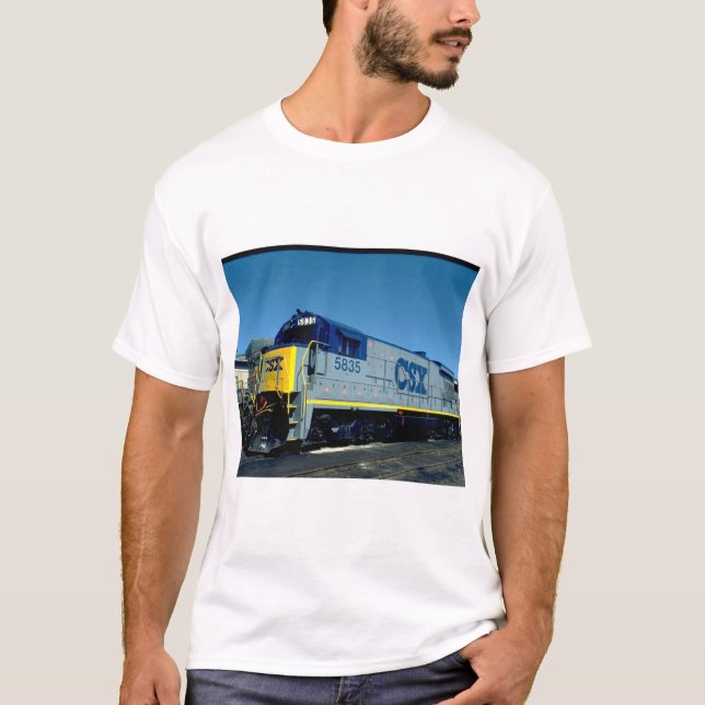 T-shirt Este CSX GE B36-7 #5835, 1990_Trains (Frente)