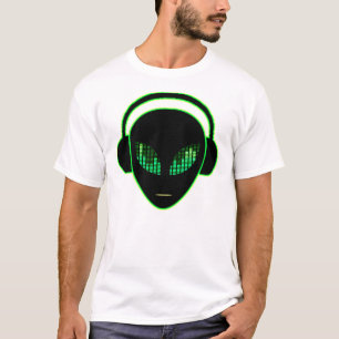 T-shirt estrangeiro dos fones de ouvido