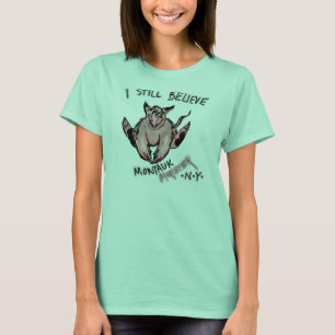 T-shirt Eu ainda acredito o T do monstro de Montauk