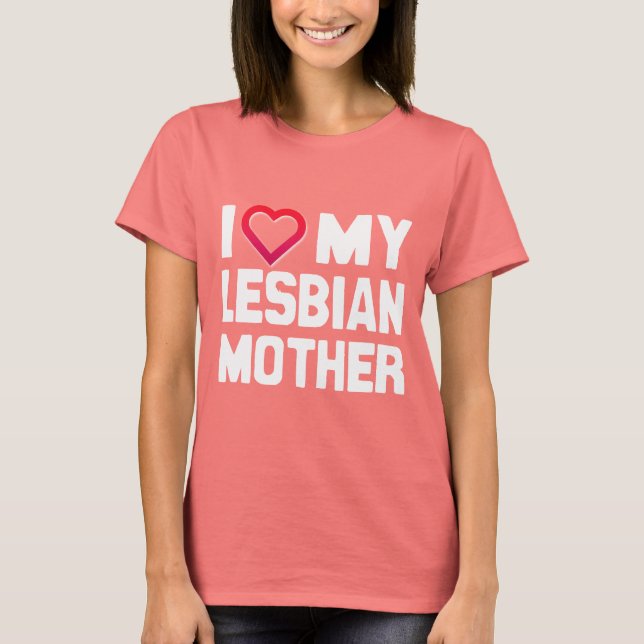 T-shirt EU AMO MINHA MÃE LÉSBICA - -.png (Frente)