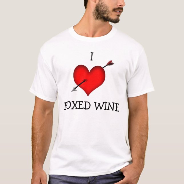 T-SHIRT EU AMO O VINHO ENCAIXOTADO (Frente)