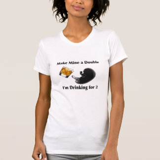 T-shirt Eu estou bebendo para dois