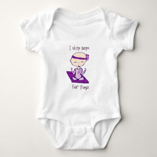 T-shirt eu salto sestas para a ioga