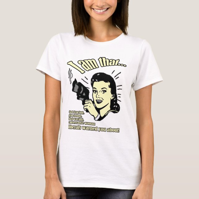 T-shirt Eu sou ESSA MENINA: Deus que teme, arma que (Frente)