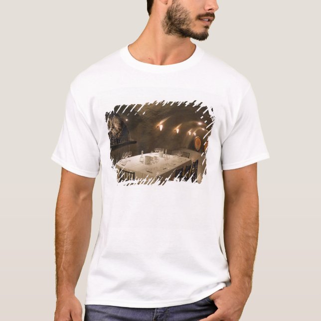 T-shirt EUA, Oregon, Dundee. Sala de jantar na Archery (Frente)