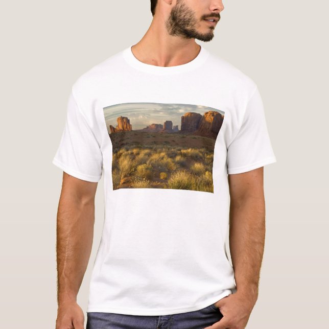 T-shirt EUA, Utah, Parque Nacional Monument Valley. (Frente)