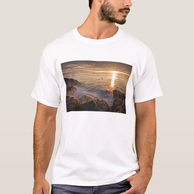 T-shirt EUA, Washington, Ilhas San Juan. Um dramático (Frente)
