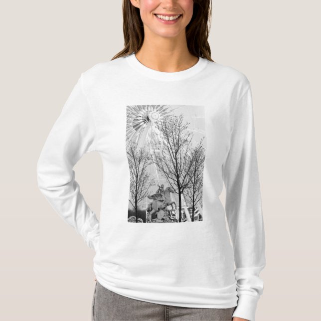 T-shirt Europa, França, Paris. Estátua e roda-gigante, (Frente)