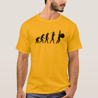T-shirt Evolução de um baterista baixo (cores claras)