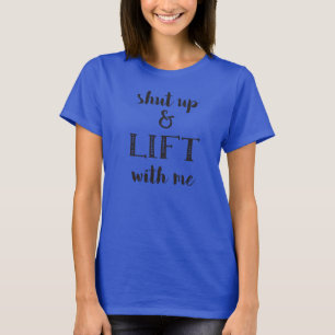 T-shirt Feche acima e levante comigo