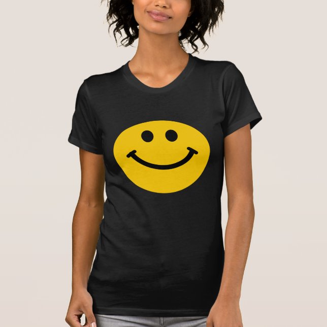 T-shirt feliz amarelo do preto da cara (Frente)