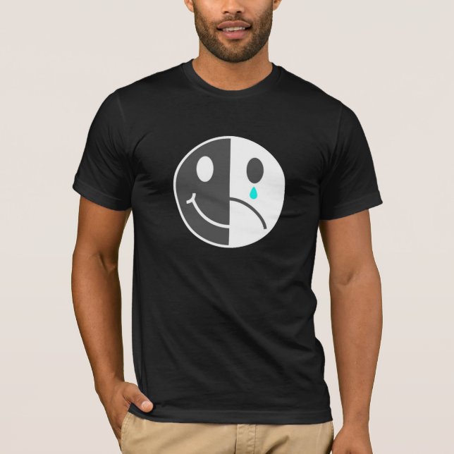 T-Shirt Feliz Rosto Triste (Frente)