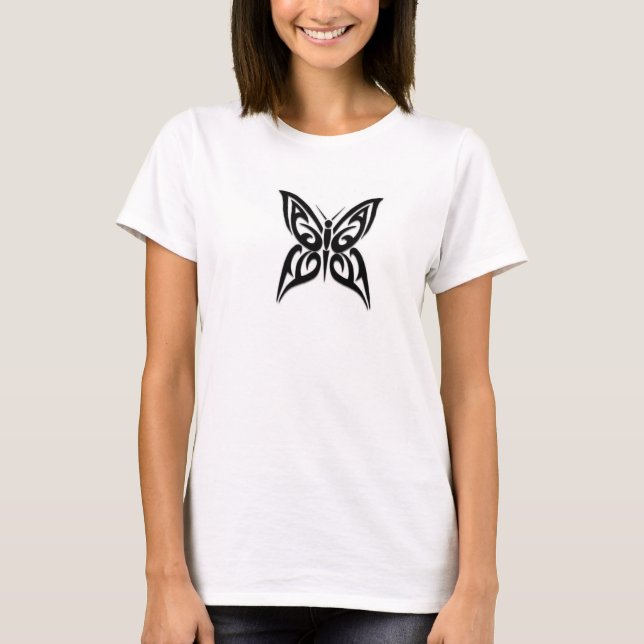 T-shirt feminina com borboleta tribal (Frente)