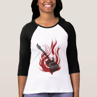 T-shirt flamejante da guitarra