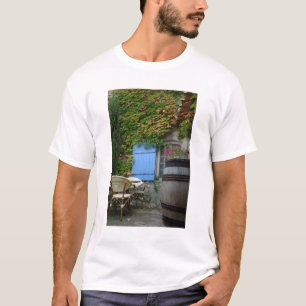 T-shirt França, Les Baux de Provence, pátio de café