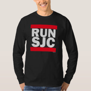 T-shirt FUNCIONE o preto de SJC - Capa longa