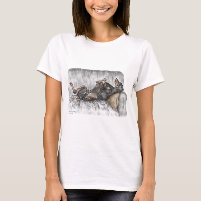 T-shirt Funny Doberman em Sofa (Frente)