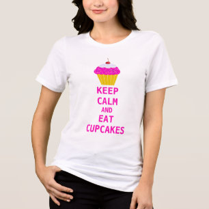 T-shirt Gato Louco Come Bolos Mantém Cupcakes Calmos