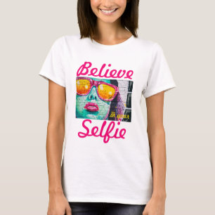 T-shirt Grafite acredita na sua saia selfie