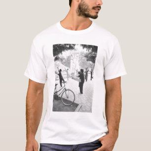 T-shirt Hanoi Vietnã, Exercícios matinais por Hoan Kiem