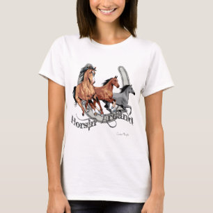 T-shirt Horsin' em volta da engrenagem do trevo do cavalo