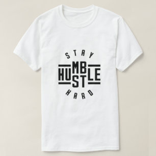 T-shirt humilde do duro da convicção da estada