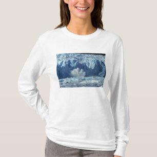 T-shirt Iceberg recém-desprendido espirrando em águas fria
