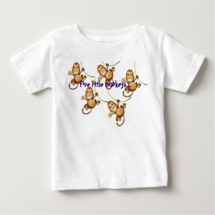 T-shirt infantil branco com os cinco macacos