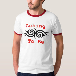 T-shirt intitulado