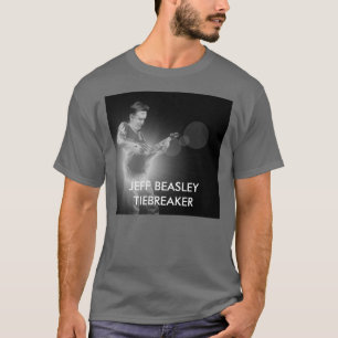 T-shirt intitulado