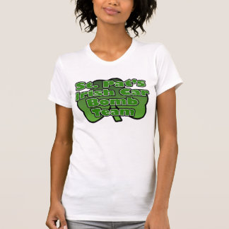 T-shirt irlandês da equipe da bomba de carro de St