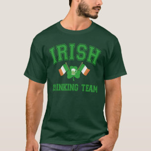 T-shirt irlandês da equipe do bebendo